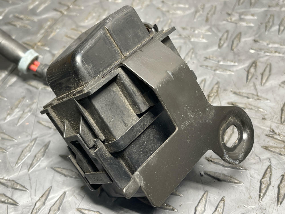 1999-04 Ford Mustang GT Fan Relay Module 282