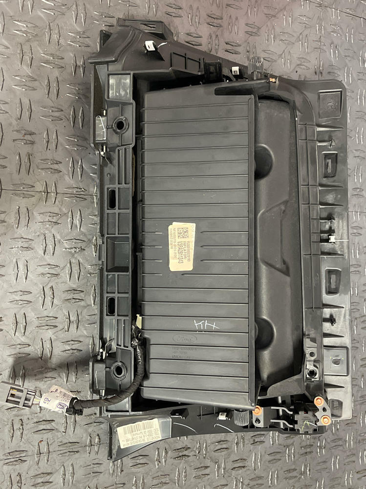 2015-17 Ford Mustang Glove Box 262