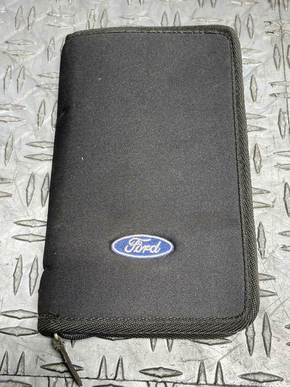 2001 Ford Mustang GT Owners Manual Kit- Very Nice for Age 282