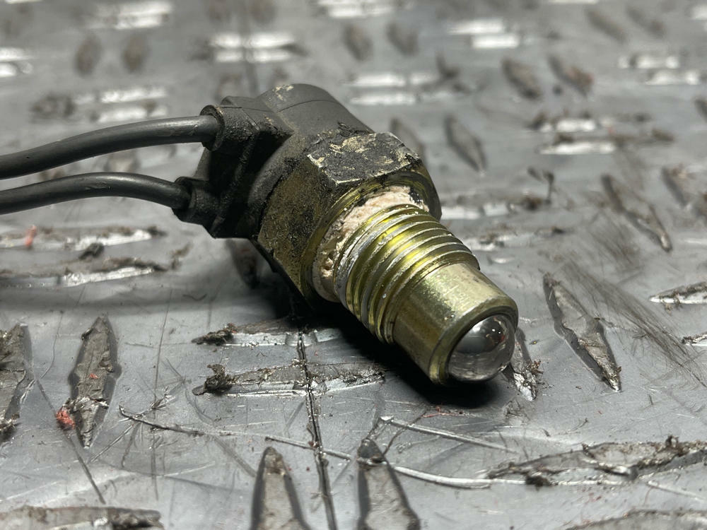 2001-04 Ford Mustang GT Tremec TR3650 Reverse Switch/Sensor 277