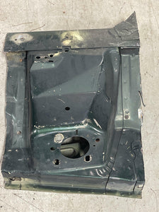 1999-04 Ford Mustang GT/Bullitt Front Driver LH Shock Tower Clip (Code PX) 271