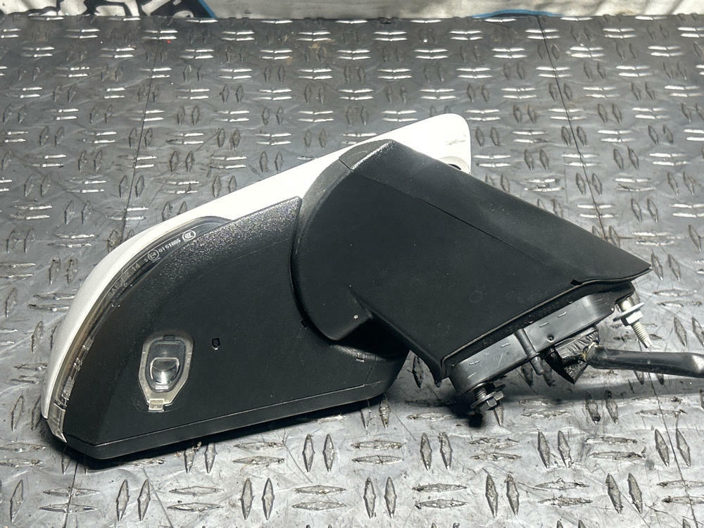 2015-23 Ford Mustang GT Passenger RH Mirror  279