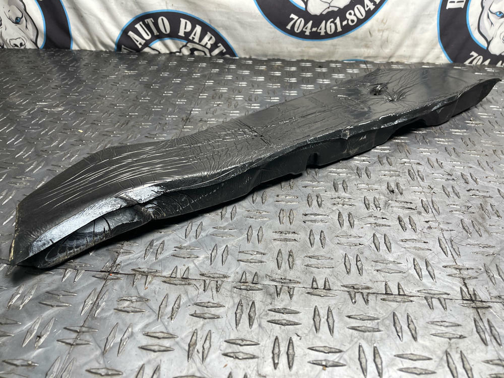 2015-23 Ford Mustang GT Driver Front LH Fender Insulator 279