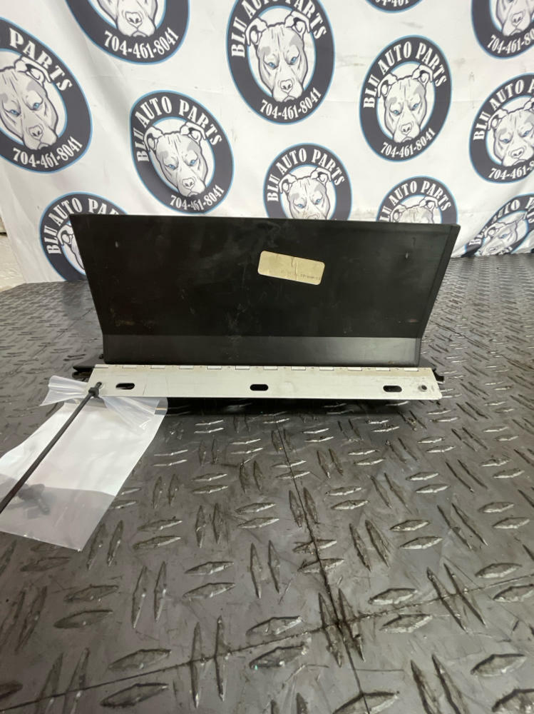 2003-04 Ford Mustang SVT Cobra Passenger Glovebox Assembly 283