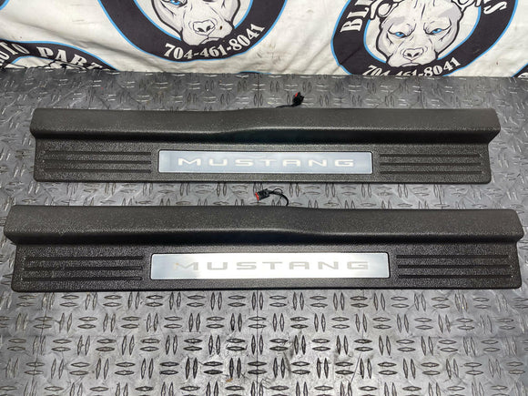 2013-14 Ford Mustang GT Illuminated Inner Door Sills Pair- NICE, 42k Miles 281