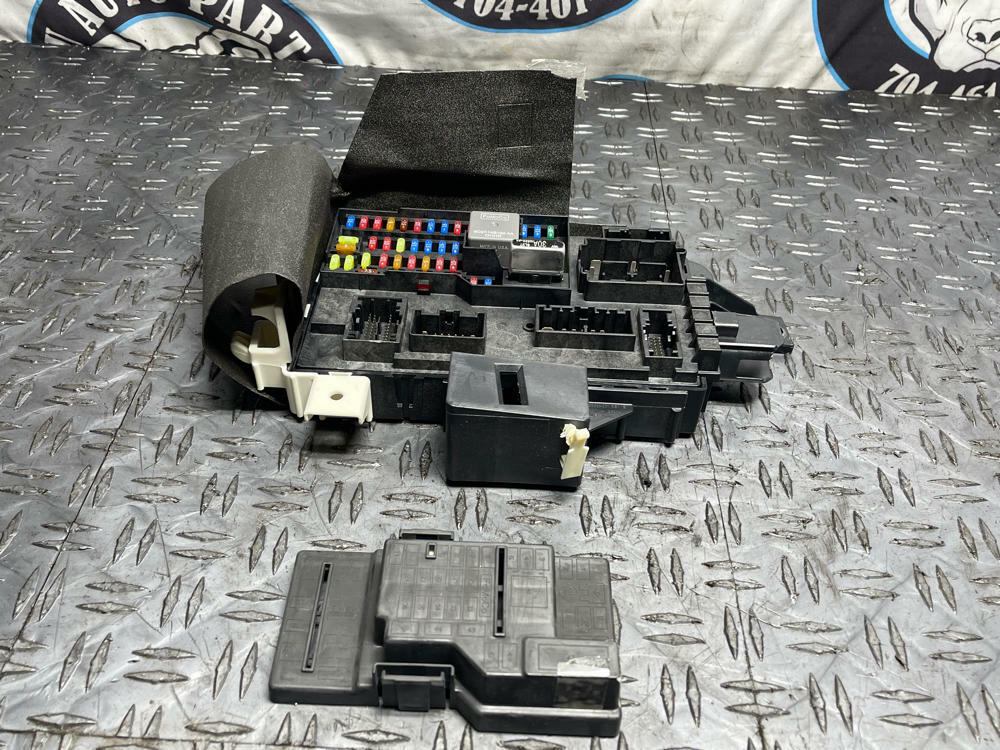 2013-14 Ford Mustang GT Body Control Module- for Gen 1 Coyote w/ MT82 Maunal 281
