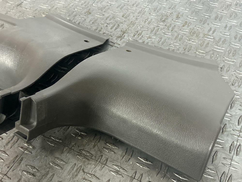 1999-04 Ford Mustang Interior Kick Panels Pair 283
