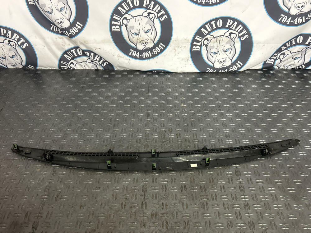 1999-04 Ford Mustang Defroster Vent Panel- for Dash 283