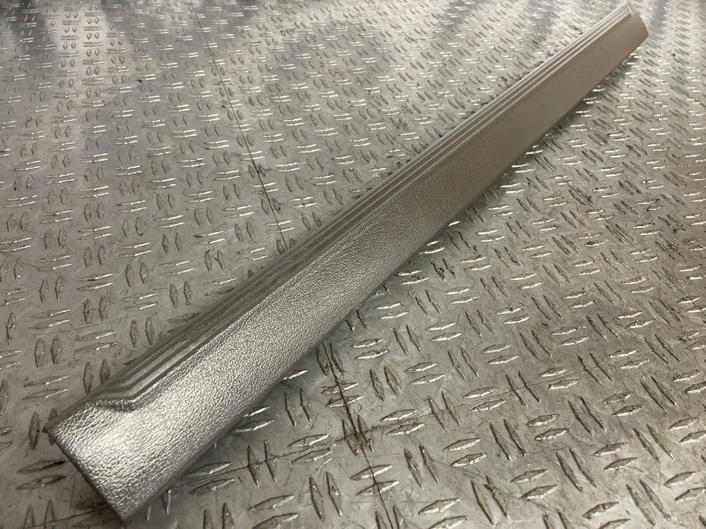 1999-04 Ford Mustang Inner Door Sill Pair- Dark Charcoal 284
