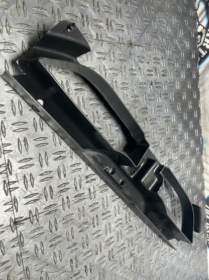 2003-04 Ford Mustang Mach One Grille Insert 284