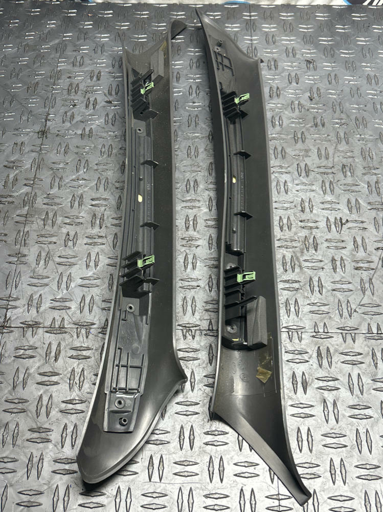 1999-04 Ford Mustang Interior A-Pillars LH RH: FOR COUPE 284