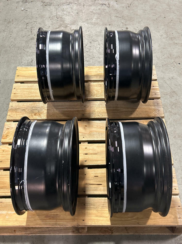 Stern Face II Three Piece Wheels- 17x9.5, Powdercoated Black