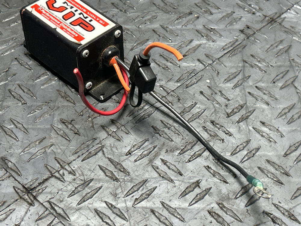 Mini VIP Fuel Pump Voltage Booster Box (20Amp Fuse Model) 285