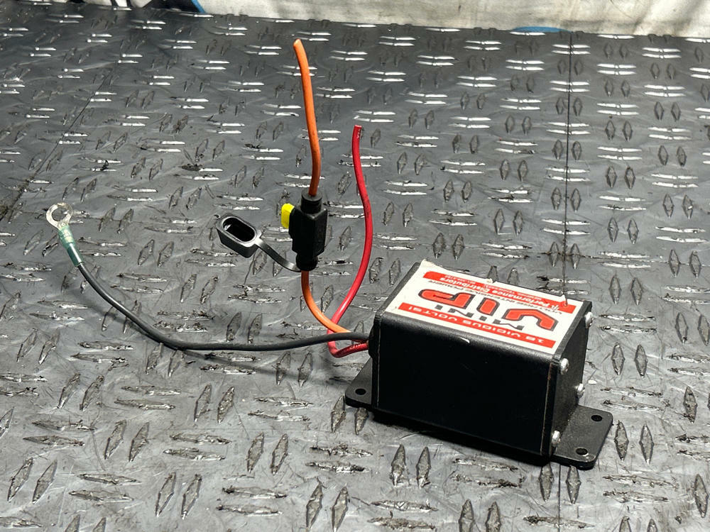 Mini VIP Fuel Pump Voltage Booster Box (20Amp Fuse Model) 285