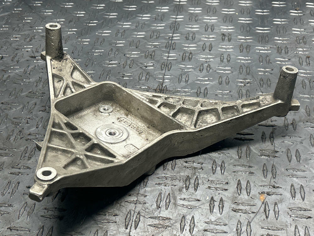 2015-17 Ford Mustang Roush Supercharger Bracket 285