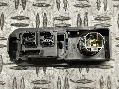 2015 Ford Mustang Center Console Charging Block- FOR SYNC2, SD Card Model 285