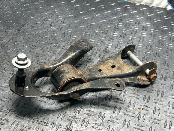 2011-14 Ford Mustang GT Upper Mount- for 8.8 SRA 285