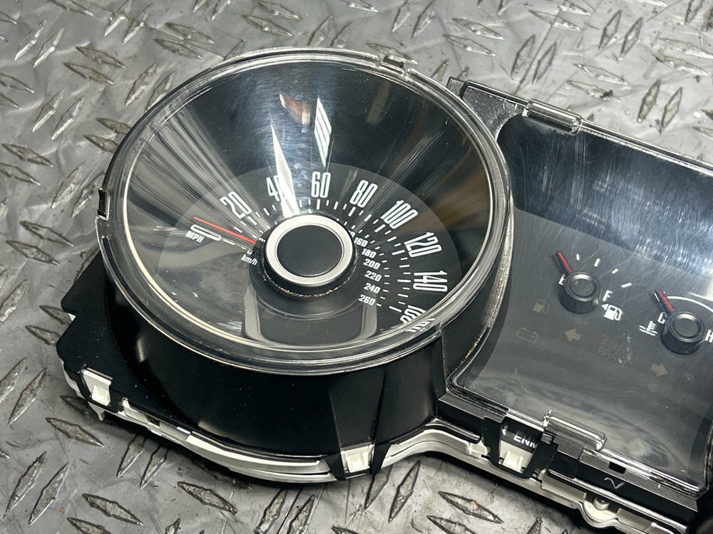 2013-14 Ford Mustang GT MyColor Cluster 285