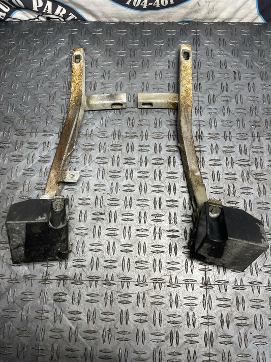2003-04 Ford Mustang SVT Cobra Rear Crash Bar Brackets Pair- Oxford White 255