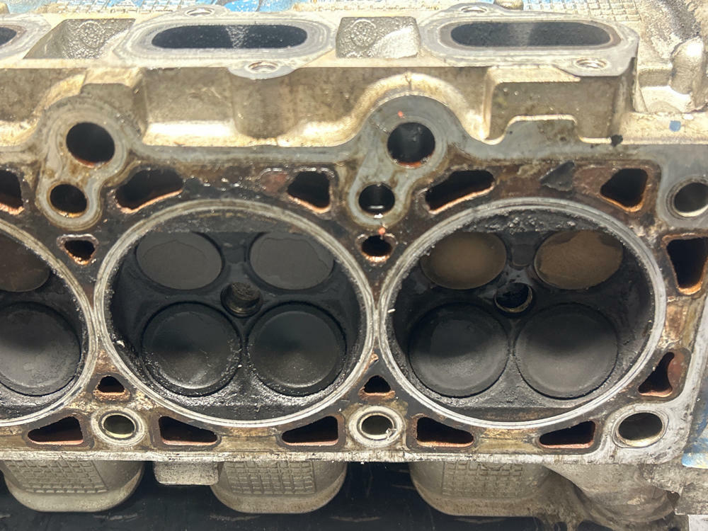 1999-04 Ford Mustang SVT Cobra 4.6 4V Driver LH "DA" Cylinder Head- SEE DESC