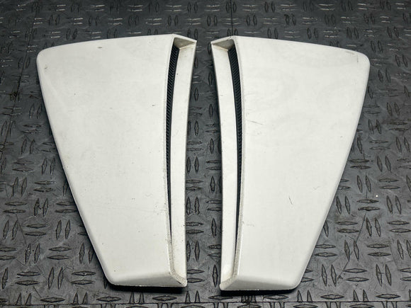2003-04 Ford Mustang SVT Cobra Side Scoop Pair- Oxford White 255