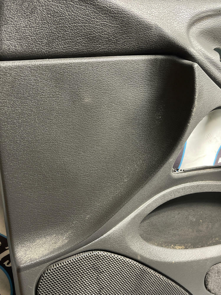 2003-04 Ford Mustang SVT Cobra LH/RH Interior Door Panels Pair 255