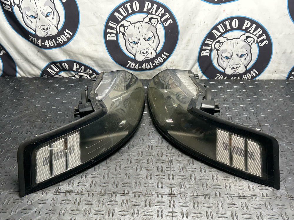 2003-04 Ford Mustang SVT Cobra Aftermarket Head Light Pair- Euro/Clears 255