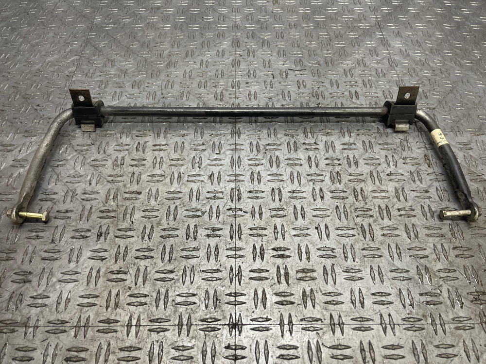 2004-06 Pontiac GTO OEM Rear Sway Bar- NO END LINKS 280