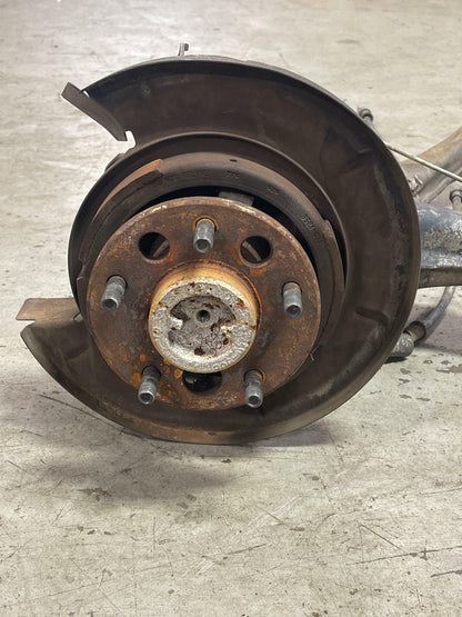2004-06 Pontiac GTO Rear Passenger RH Control Arm Spindle Hub 280