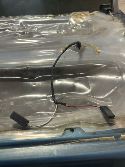 2004 Pontiac GTO Passenger RH Door Assembly- Barbados Mica Metallic 280