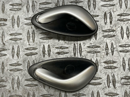 2004 Pontiac GTO Interior LH/RH Door Handle Assembly Pair 280