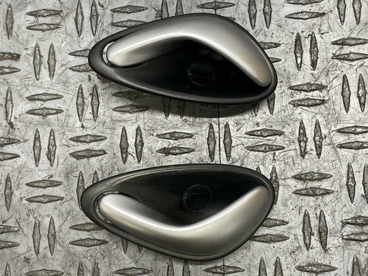 2004 Pontiac GTO Interior LH/RH Door Handle Assembly Pair 280