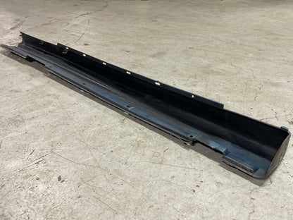 2004 Pontiac GTO Driver LH Side Skirt/Rocker Panel- Barbados Mica Metallic 280