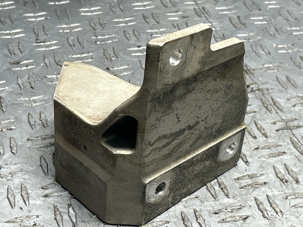 2004-06 Pontiac GTO Pass. RH Motor Mount- NO HARDWARE, for 5.7L LS1 280