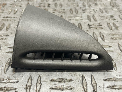 2004-06 Pontiac GTO Interior HVAC Vent Lot 280