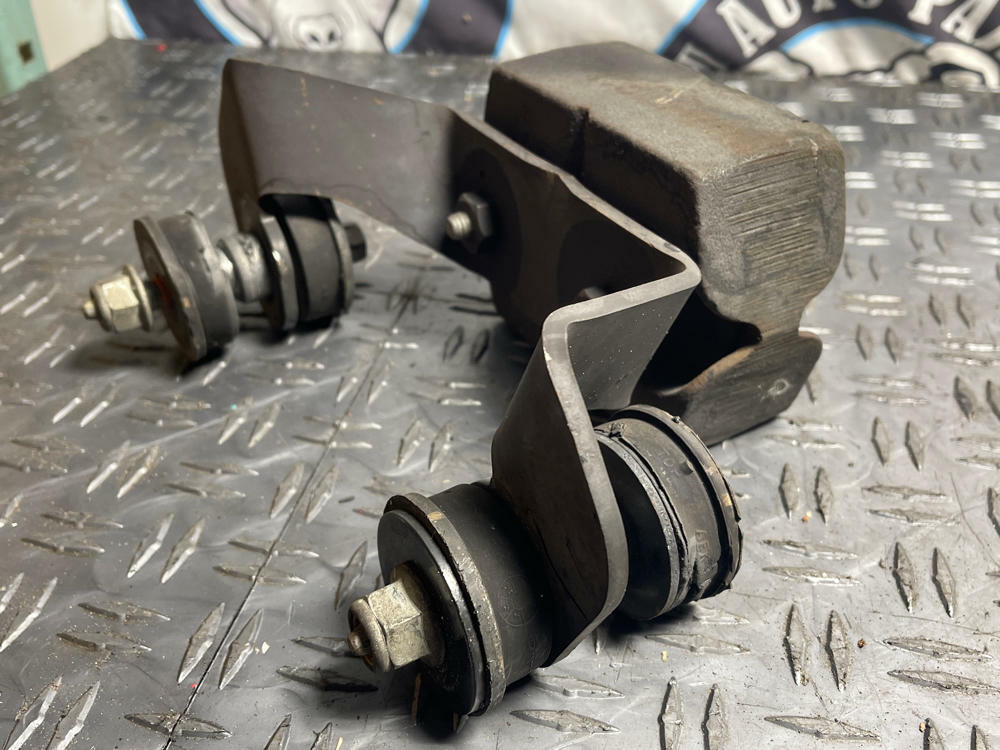 2003-04 Ford Mustang SVT Cobra Front Diff Mount- for IRS 3rd Member 286