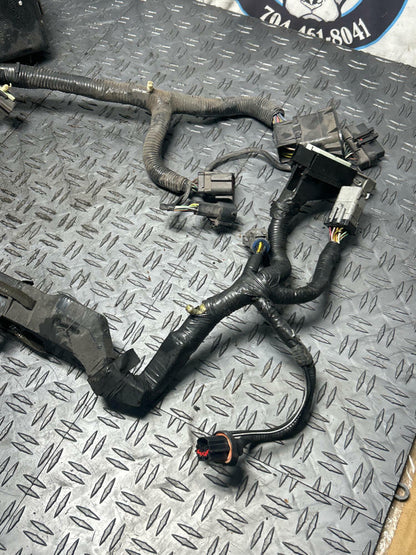 2003-04 Ford Mustang SVT Cobra Engine Bay Distribution Harness/Fuse Box 286
