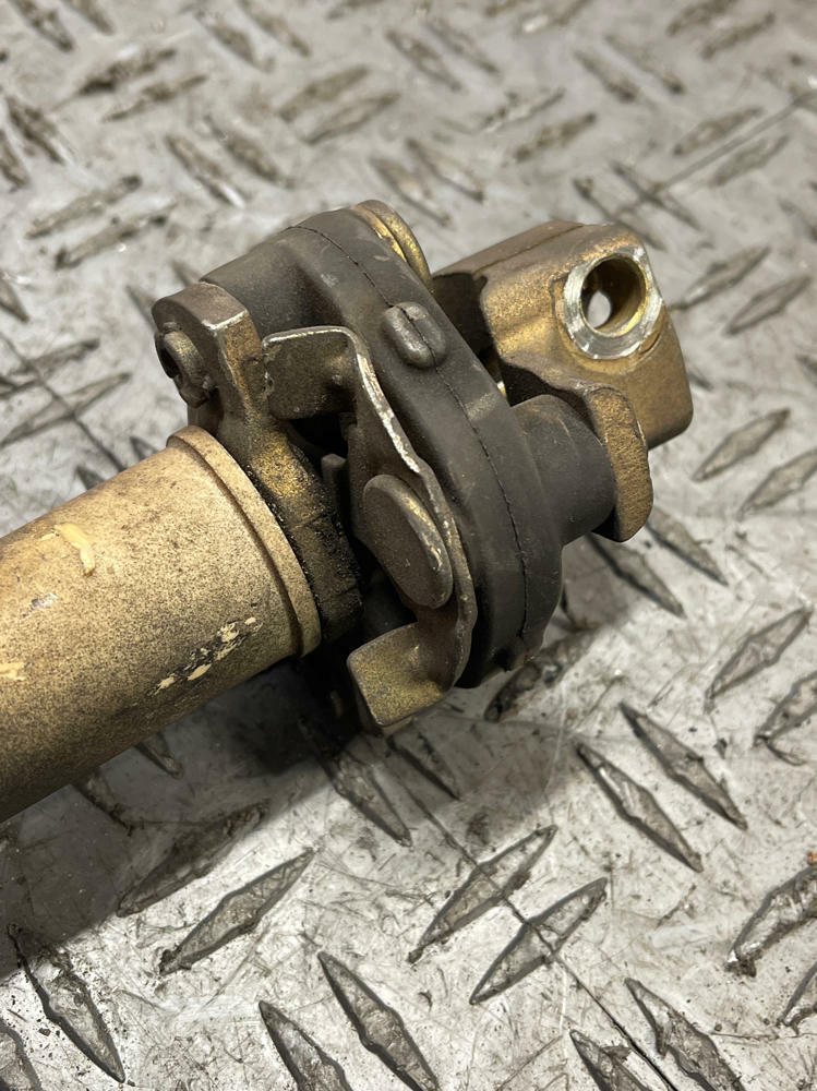1999-04 Ford Mustang Steering Shaft Assembly 286