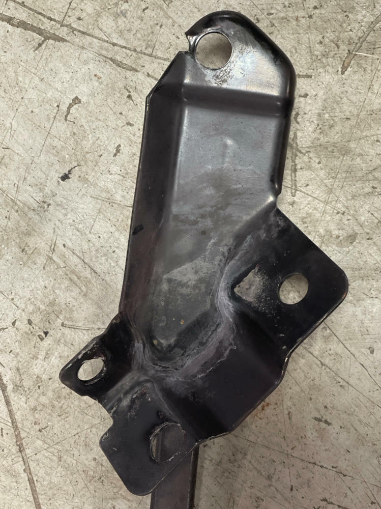 1999-04 Ford Mustang Convertible X-Brace 286