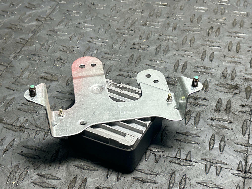 2003-04 Ford Mustang SVT Cobra Fuel Pump Driver Module 286