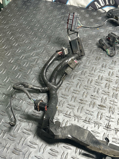 2003-04 Ford Mustang SVT Cobra Engine Bay Distribution Harness/Fuse Box 286