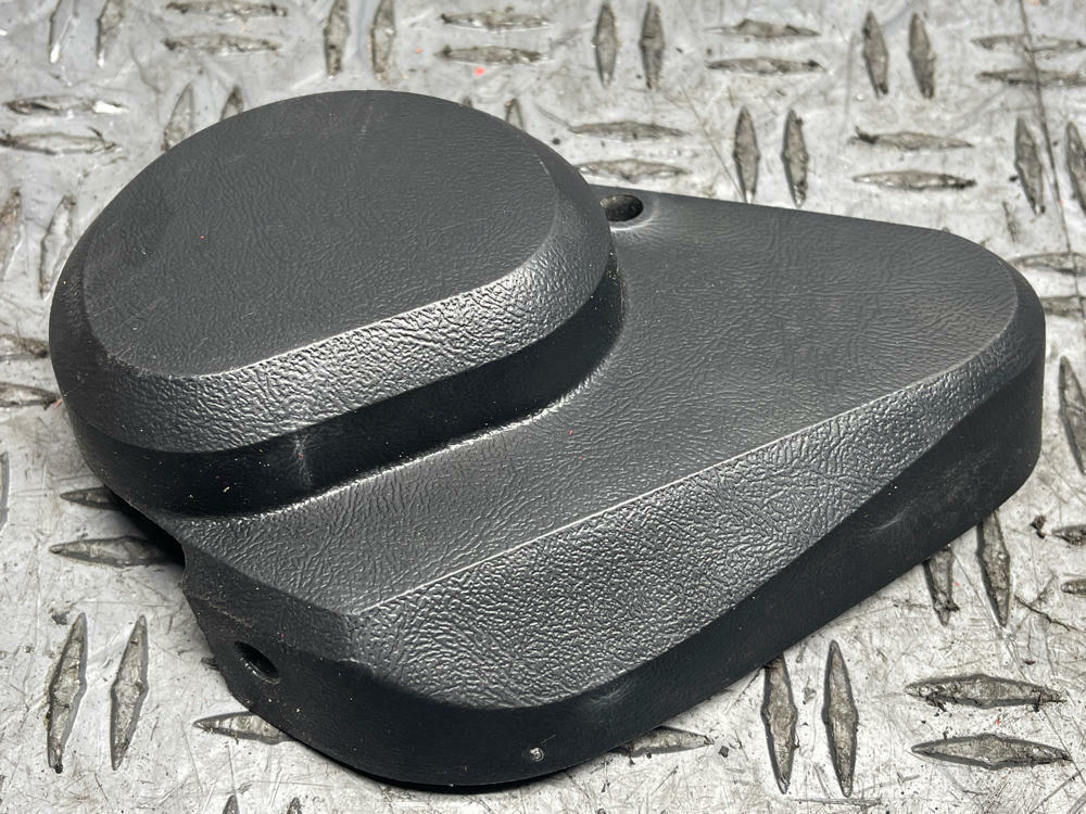 1999-04 Ford Mustang Passenger Front RH Seat Belt Buckle- Sunfaded 286