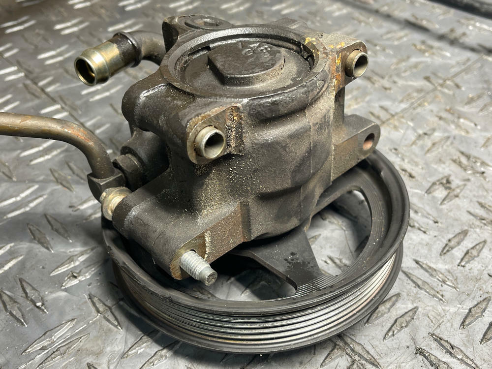 2003-04 Ford Mustang SVT Cobra OEM Power Steering Pump Assem- Lines Included 286