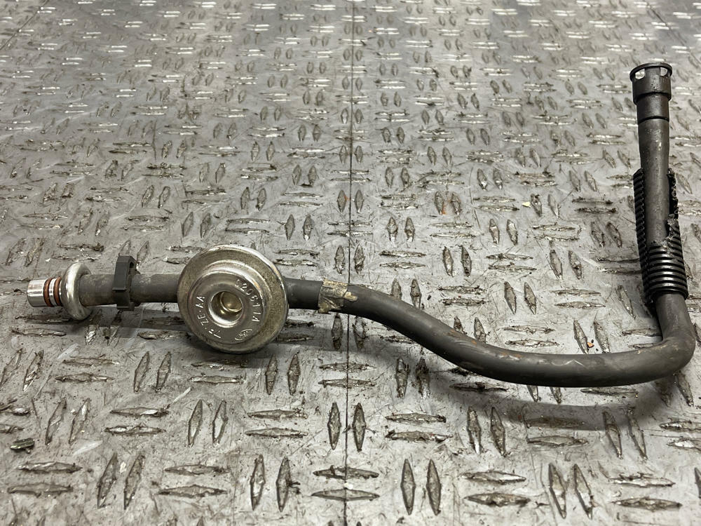 2003-04 Ford Mustang SVT Cobra OEM Fuel Dampener 286