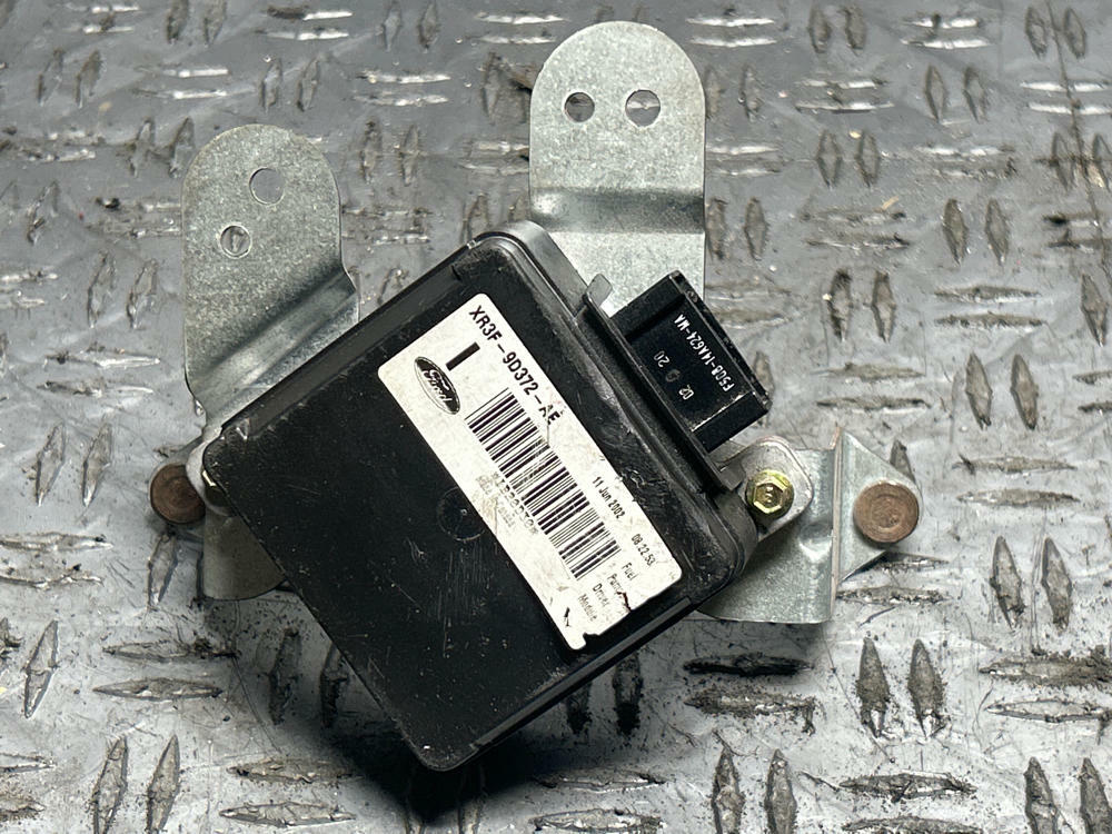 2003-04 Ford Mustang SVT Cobra Fuel Pump Driver Module 286