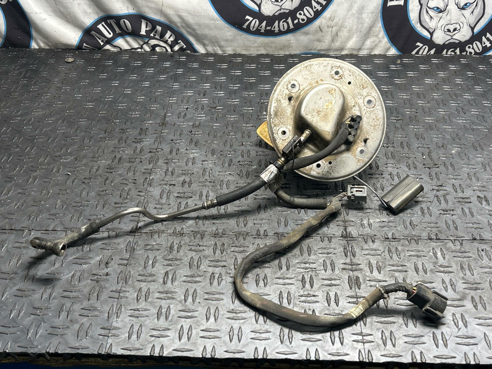 2003-04 Ford Mustang SVT Cobra OEM Fuel Pump & Hat Assembly 287