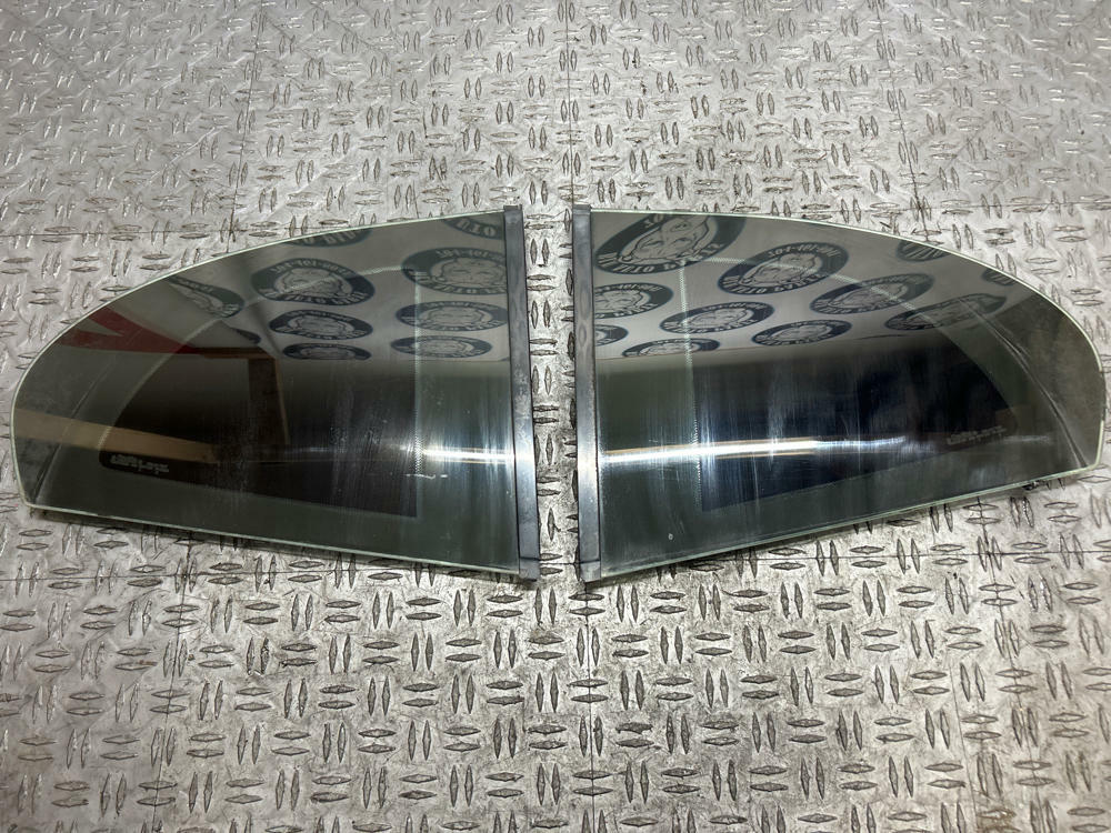 2003-04 Ford Mustang SVT Cobra OEM CarLite Qrtr. Glass Pair- FOR COUPE 287