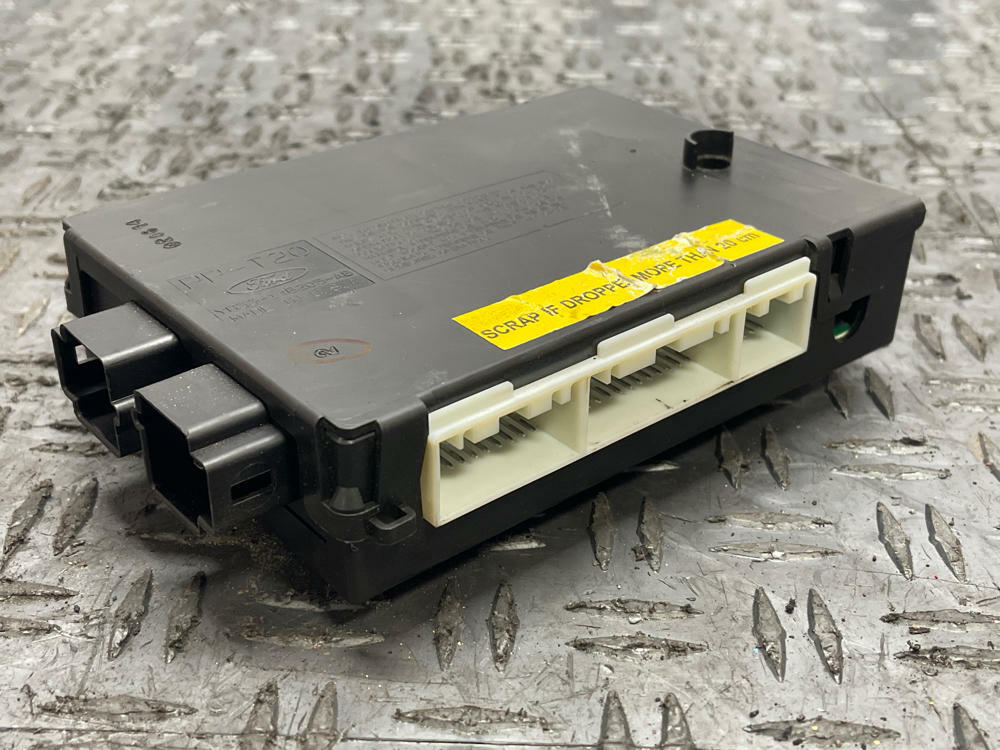 2003-04 Ford Mustang SVT Cobra GEM Module 287