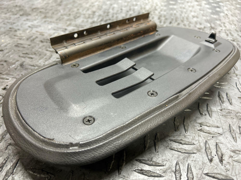 2003-04 Ford Mustang SVT Cobra Leather Center Console Lid- SEE DESC 287