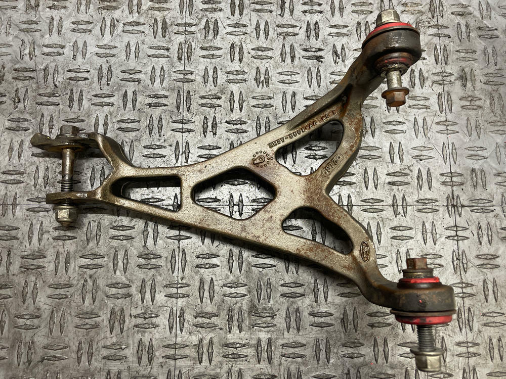 2003-04 Ford Mustang SVT Cobra Rear Pass. RH Upper Control Arm- IRS 287